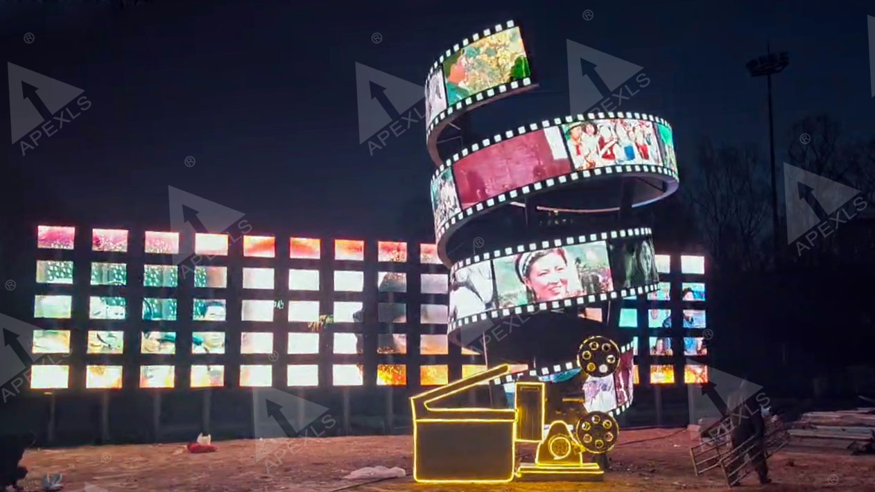 creative custom LED displays of Changchun World Sculpture Park