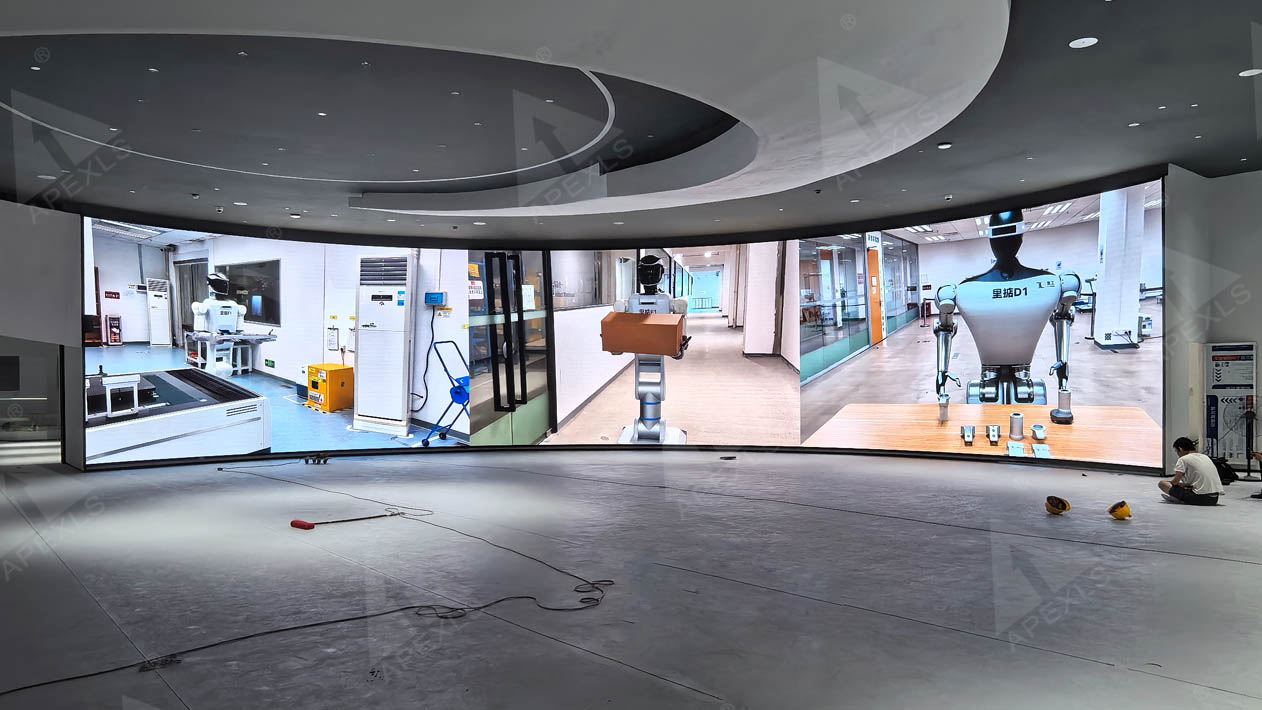 Guangzhou P1.53 LED flexible display screen