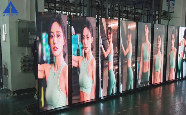 In-store LED poster screen